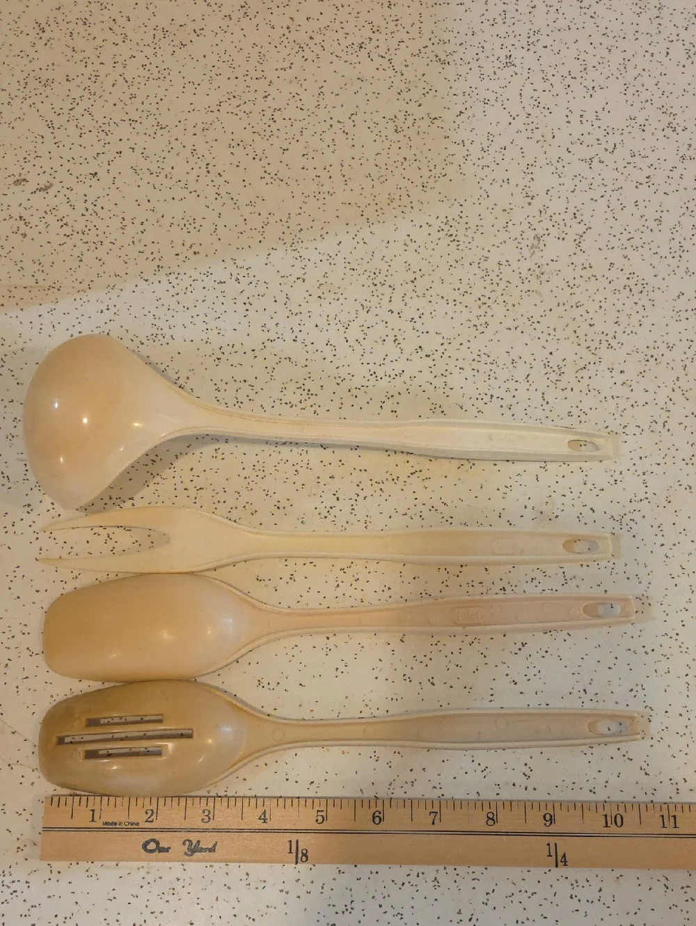 Foley Vintage Serving Spoons, Fork, Ladle Set Of‎ 4 Almond Beige